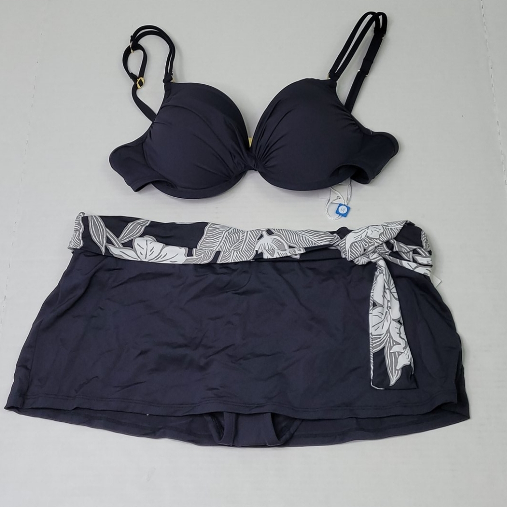 NWT Bleu rod Beattie twist tie bikini with skirt